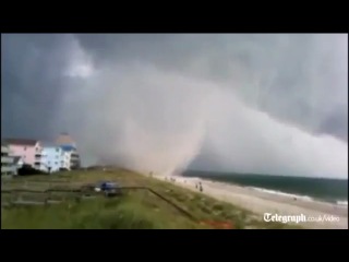 Торнадо в Северной Каролине ( США, 19.08.2011)